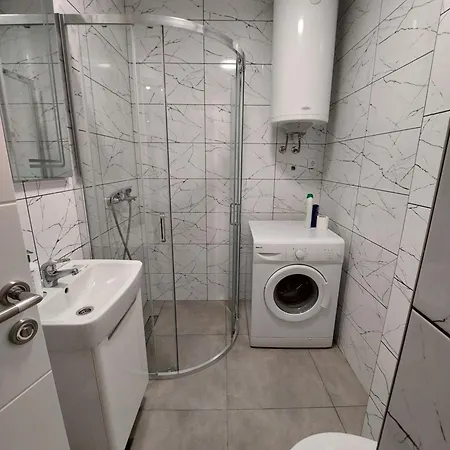 Apartment Index 1 *